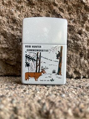 Rare Vintage Bow Hunter Commemorative Zippo